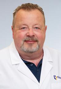 David G Hochman